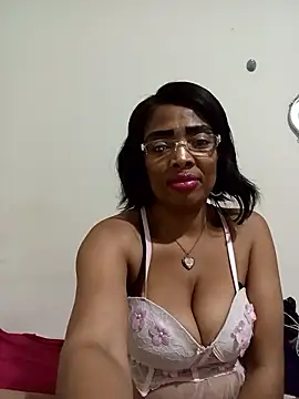 SEXYMOANSXX online show from 04-06-26, 02:31