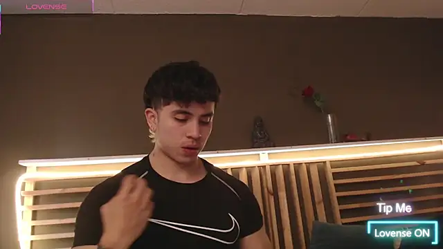 PaulEvens online show from 12-02-25, 01:28