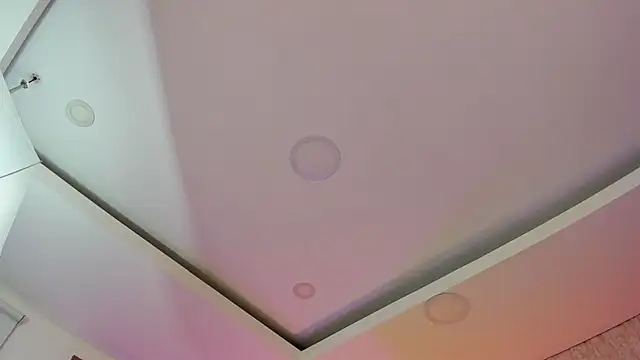 Viollet xoxo online show from 02-16-26, 07:43