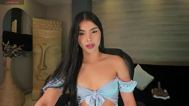 MiaLaurence online show from 04-08-26, 07:14