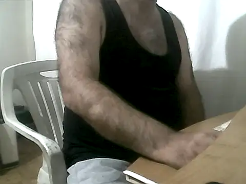 Snapshot of gerek27 chatting on 10-17-25, 09:28 gerek27 online show from 10-17-25, 09:28