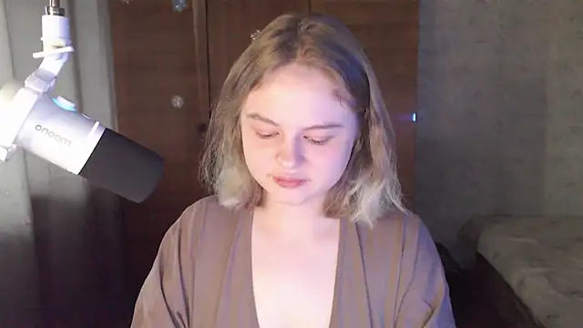 Snapshot of SlipperSherry chatting on 10-02-25, 09:49 SlipperSherry online show from 10-02-25, 09:49