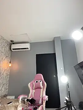 Snapshot of MiaFarkash chatting on 02-11-26, 07:08 MiaFarkash online show from 02-11-26, 07:08