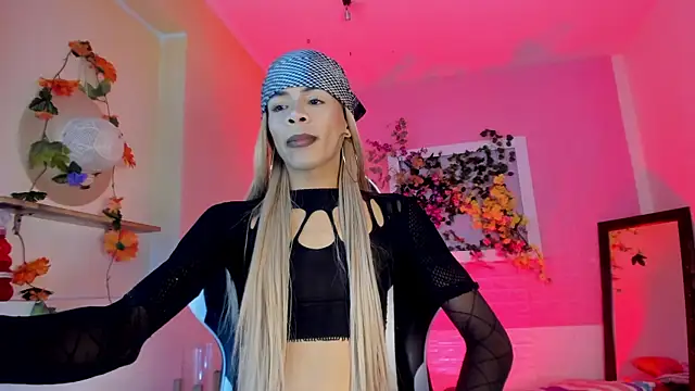 Katy bratz  online show from 07-11-26, 02:47