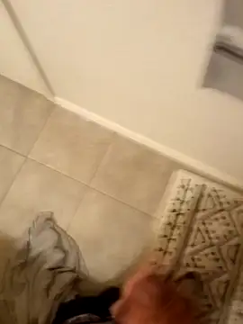 Mikelawrryy24  online show from 10-22-25, 11:10