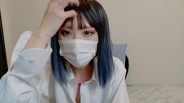 Snapshot of sarina_at chatting on 05-06-26, 04:41 sarina at online show from 05-06-26, 04:41
