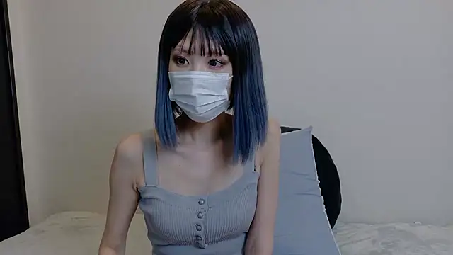 Snapshot of sarina_at chatting on 06-14-26, 09:22 sarina at online show from 06-14-26, 09:22
