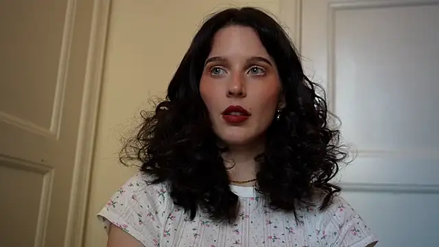 ellaa91 online show from 12-04-25, 11:19