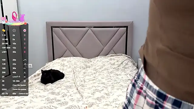 Wow Akemi online show from 02-10-26, 07:23