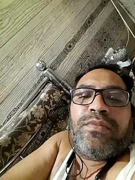 Hot-boy077 online show from 03-06-26, 04:47