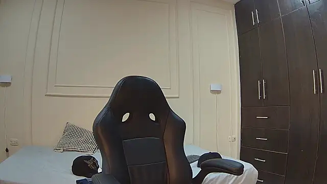 nathan shimmer online show from 12-19-25, 09:11