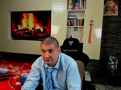 SpartacusDaddy48 online show from 01-09-26, 11:13