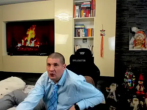 SpartacusDaddy48 online show from 02-25-26, 05:50