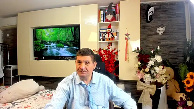 SpartacusDaddy48 online show from 04-24-26, 11:34