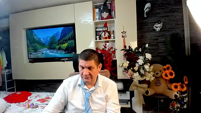 SpartacusDaddy48 online show from 05-23-26, 12:53