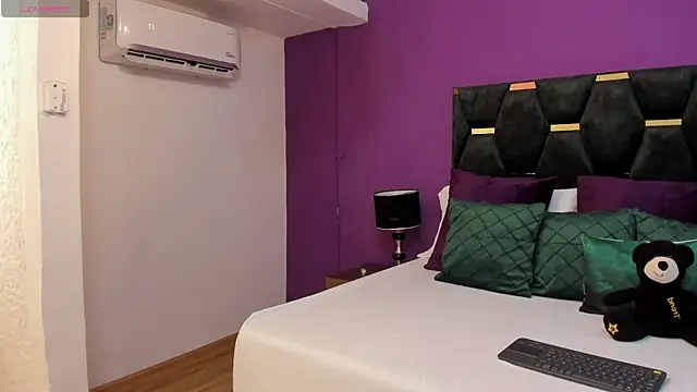 Abby-campbel online show from 04-24-26, 09:28