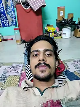 Snapshot of Sushant001 chatting on 10-29-25, 07:15 Sushant001 online show from 10-29-25, 07:15