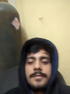 Snapshot of Sushant001 chatting on 12-03-25, 07:45 Sushant001 online show from 12-03-25, 07:45