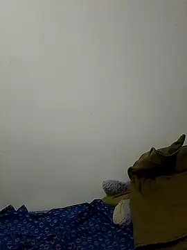 Snapshot of Amorrochyz chatting on 10-05-25, 07:17 Amorrochyz online show from 10-05-25, 07:17