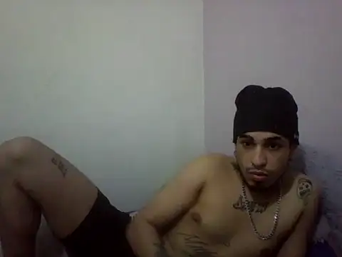 Snapshot of Amorrochyz chatting on 10-09-25, 07:28 Amorrochyz online show from 10-09-25, 07:28