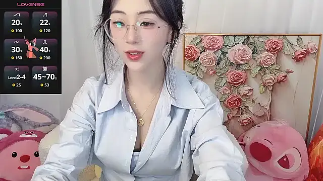 Snapshot of nini_a chatting on 07-04-26, 01:17 nini a online show from 07-04-26, 01:17