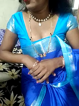 Snapshot of Swapna_kannada chatting on 11-30-25, 11:20 Swapna kannada online show from 11-30-25, 11:20