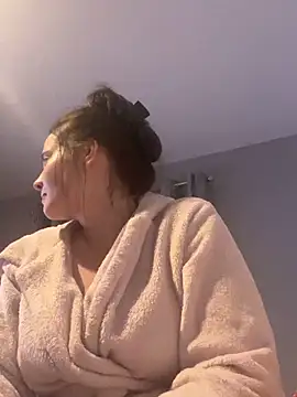 LollyLove  online show from 02-05-26, 10:03