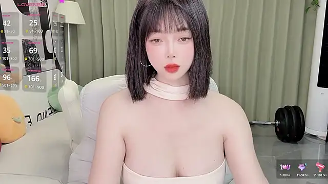 uikyy1 online show from 02-10-26, 03:05