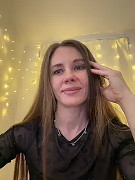 LucieMack online show from 02-20-26, 05:13