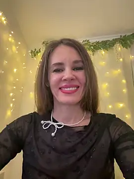 LucieMack online show from 03-03-26, 07:42