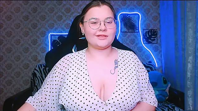 InLoveWithLife26 online show from 11-08-25, 08:07