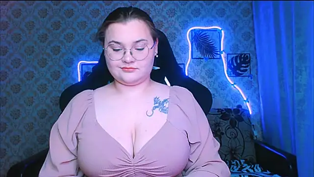 InLoveWithLife26 online show from 02-07-26, 08:12