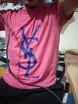 Snapshot of HitShelf chatting on 12-19-25, 06:37 HitShelf online show from 12-19-25, 06:37