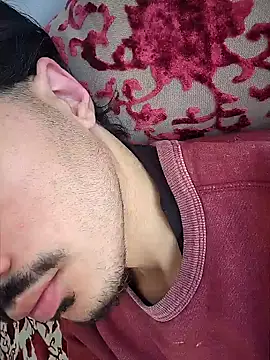 Snapshot of HitShelf chatting on 01-09-26, 11:35 HitShelf online show from 01-09-26, 11:35