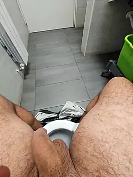 flirt 23 online show from 04-11-26, 07:24