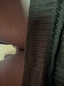 HiddenHoneyLDN online show from 11-25-25, 10:26