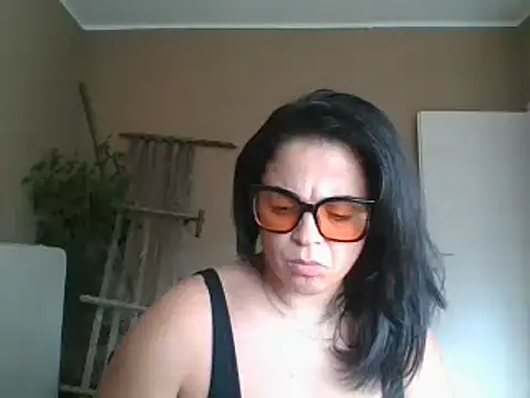 ITALIANASISIXX online show from 07-24-26, 07:50