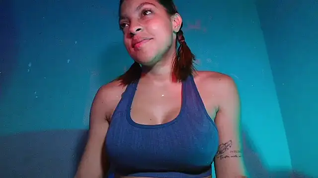 Snapshot of m_rosee chatting on 06-25-26, 03:05 m rosee online show from 06-25-26, 03:05