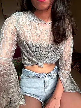 Snapshot of _Maya_zaidi_ chatting on 10-15-25, 09:31  Maya zaidi  online show from 10-15-25, 09:31