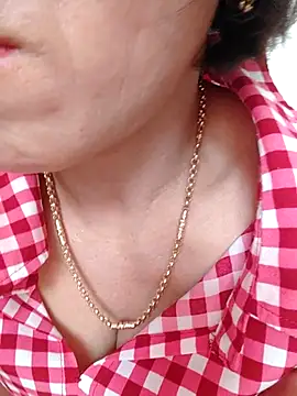 Rosalind xxx online show from 03-25-26, 11:44