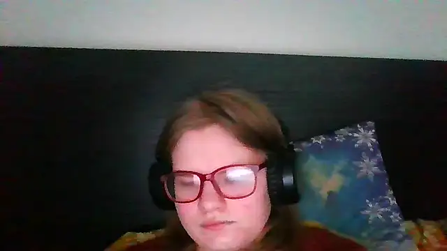 Moonolighta online show from 03-17-26, 08:39