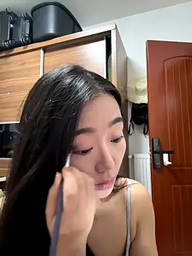 Snapshot of jiajia_L chatting on 11-12-25, 02:17 jiajia L online show from 11-12-25, 02:17