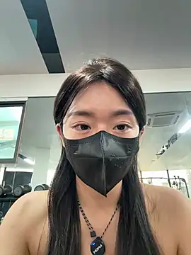 jiajia L online show from 04-24-26, 10:28