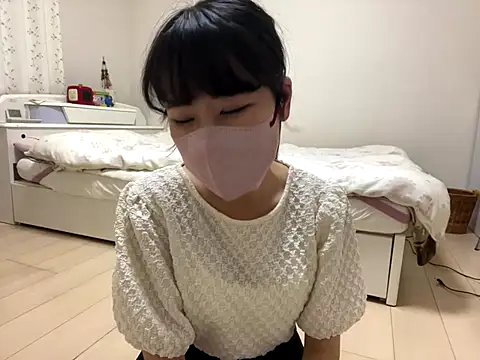 sora 033 online show from 11-24-25, 03:23