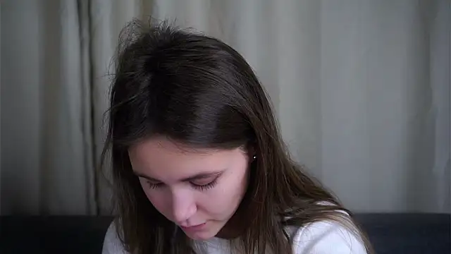 EthalFlowers online show from 11-11-25, 11:49