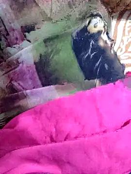 Snapshot of Sandhya_25 chatting on 09-11-25, 08:25 Sandhya 25 online show from 09-11-25, 08:25