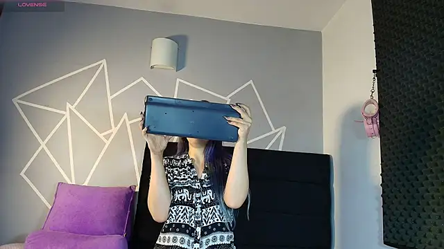 karlamoon23 online show from 03-27-26, 07:35