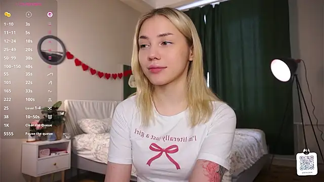 LilianBenskin online show from 03-07-26, 05:37