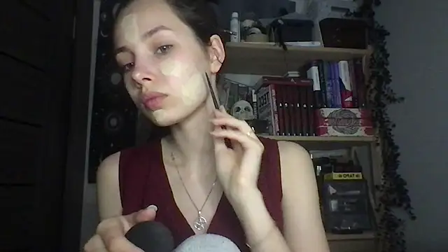 Yuna5343 online show from 04-07-26, 07:36