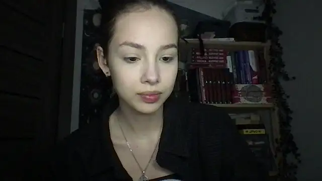 Yuna5343 online show from 04-17-26, 07:06